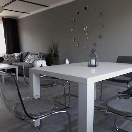 شقة Luxury Living Kněževes