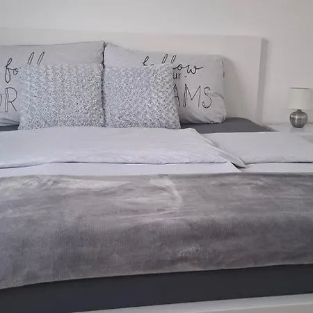 Apartment Luxury Living *