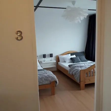 144 Knezeves (Prague-West)